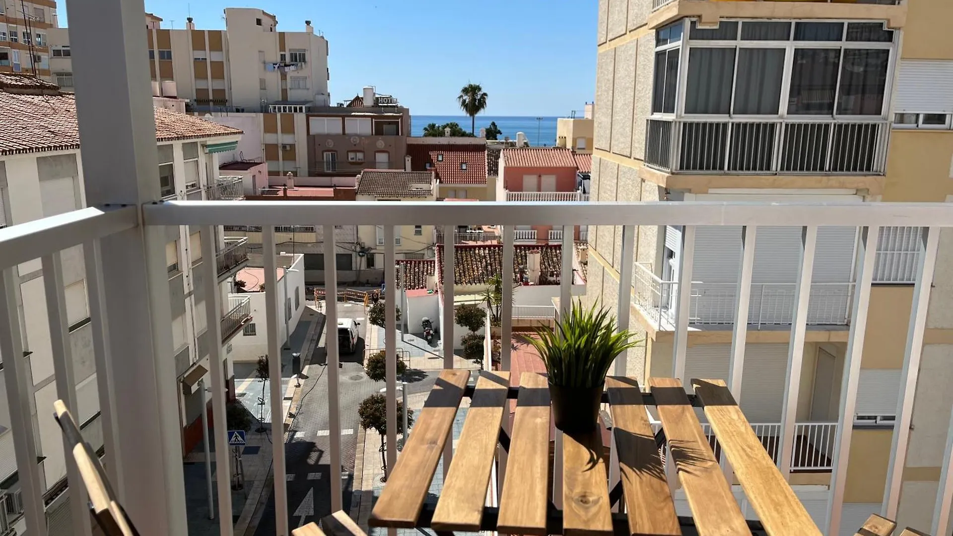 Apartamento Con Vistas Al Mar Y La Montana Torre Del Mar